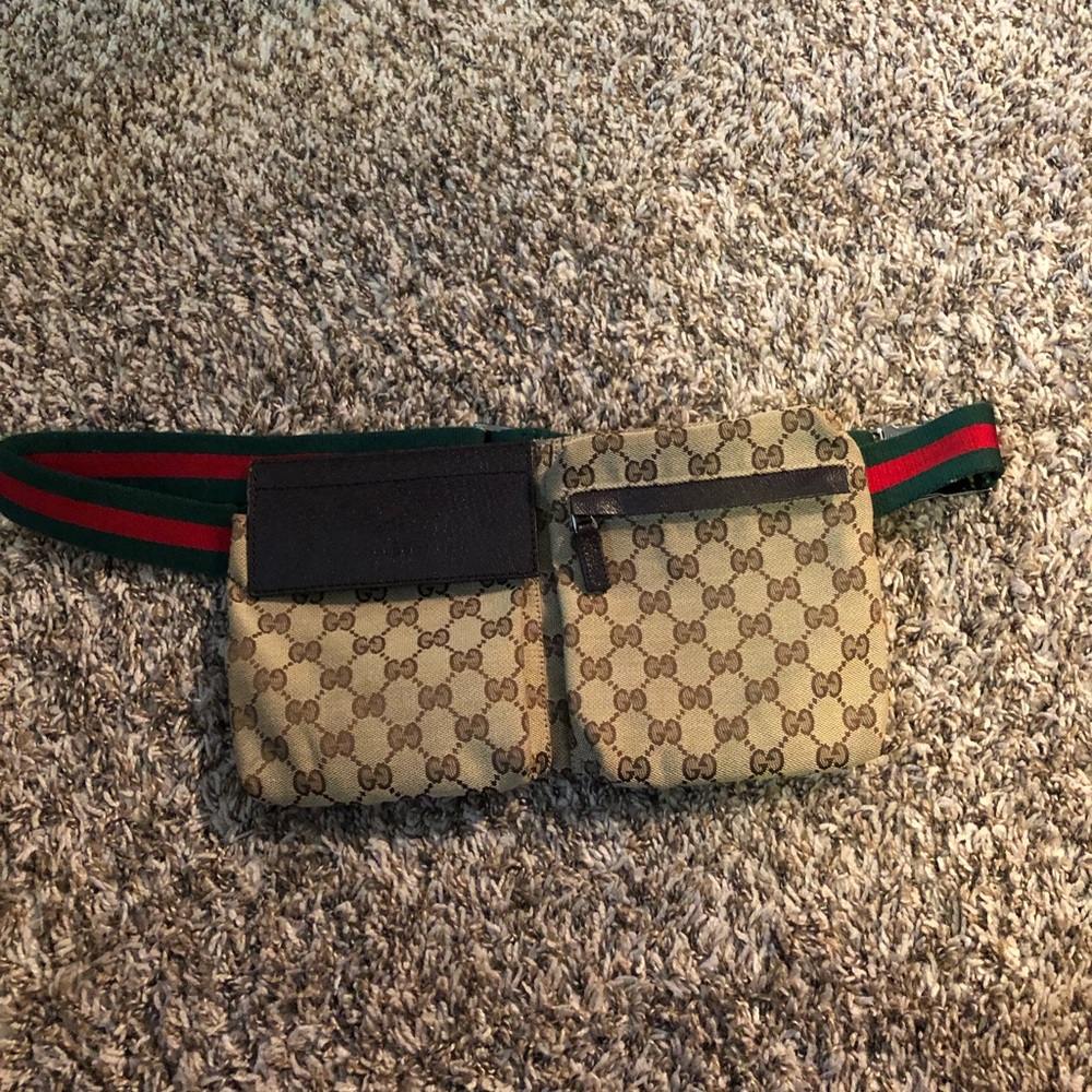 Authentic/original Gucci fanny pack